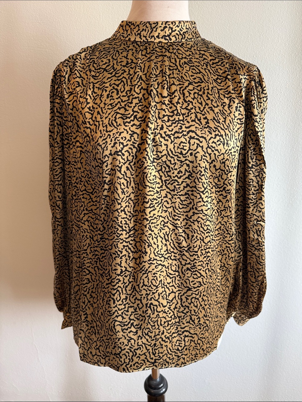 Frame Silk Mock-Neck Blouse